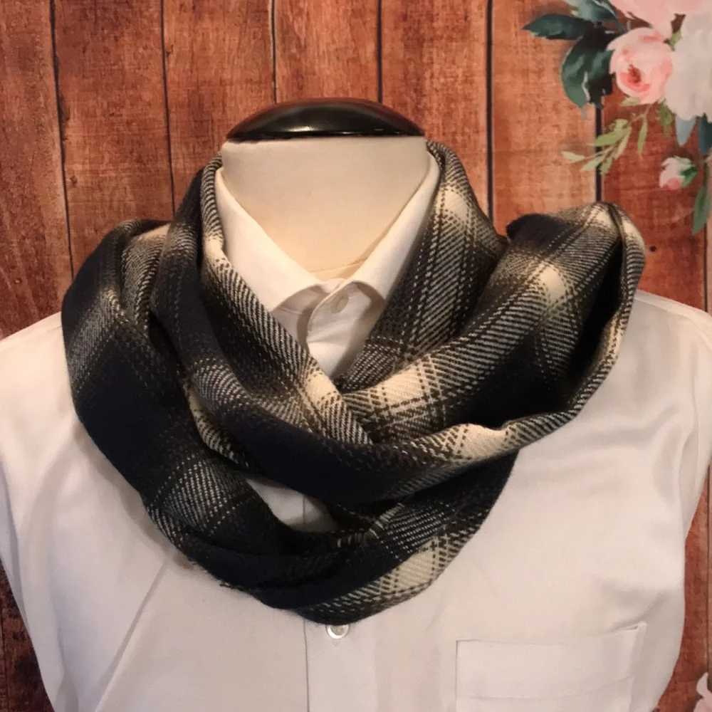 Old navy Unisex Scarf